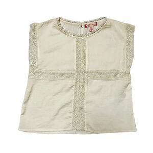 NWOT Ruby & Bloom Lace Blouse Size 7/8